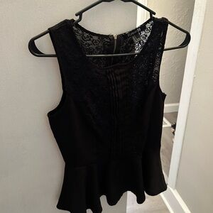 Forever 21 Black Sleeveless Lace Blouse